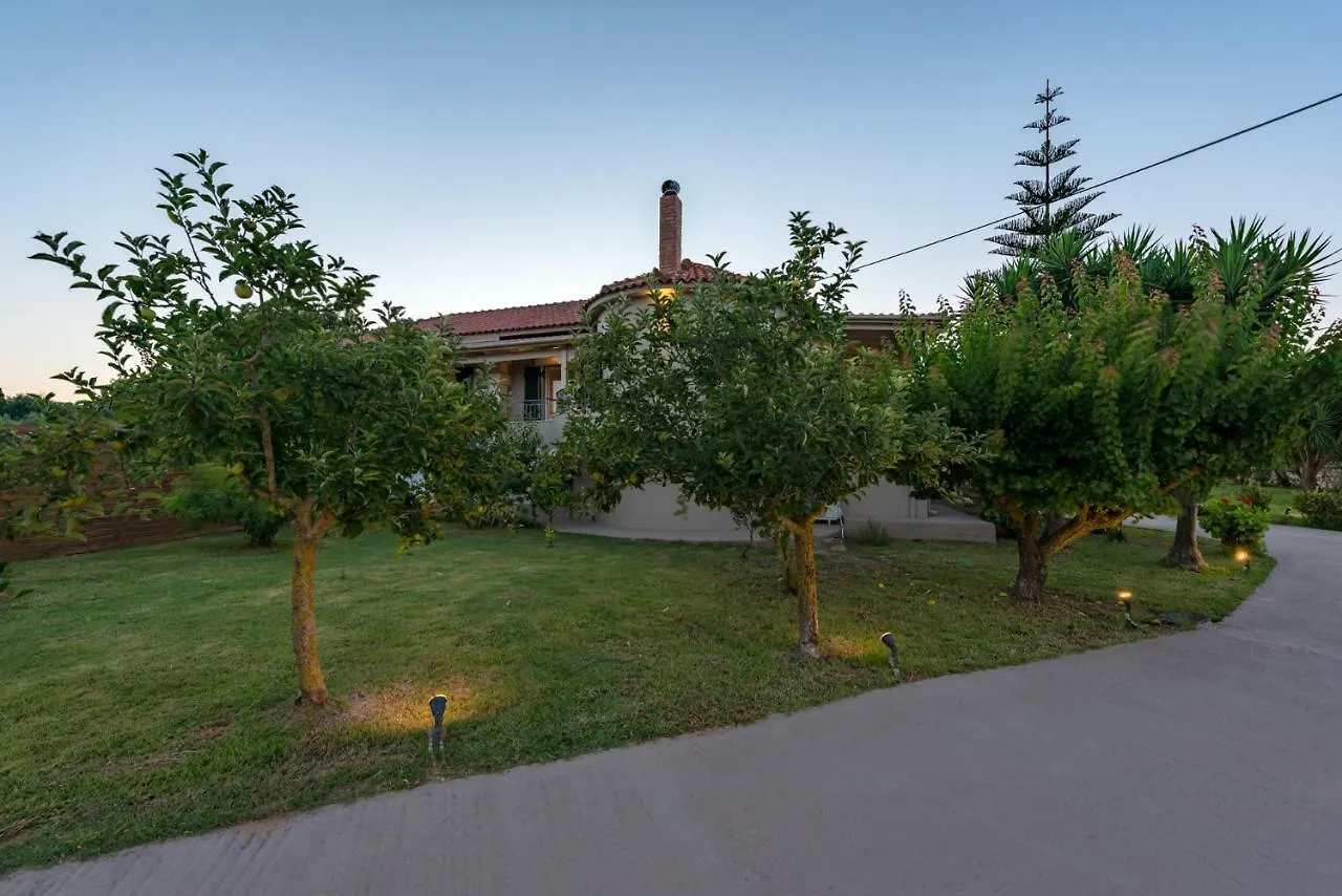 Villa Antia Metaxata
