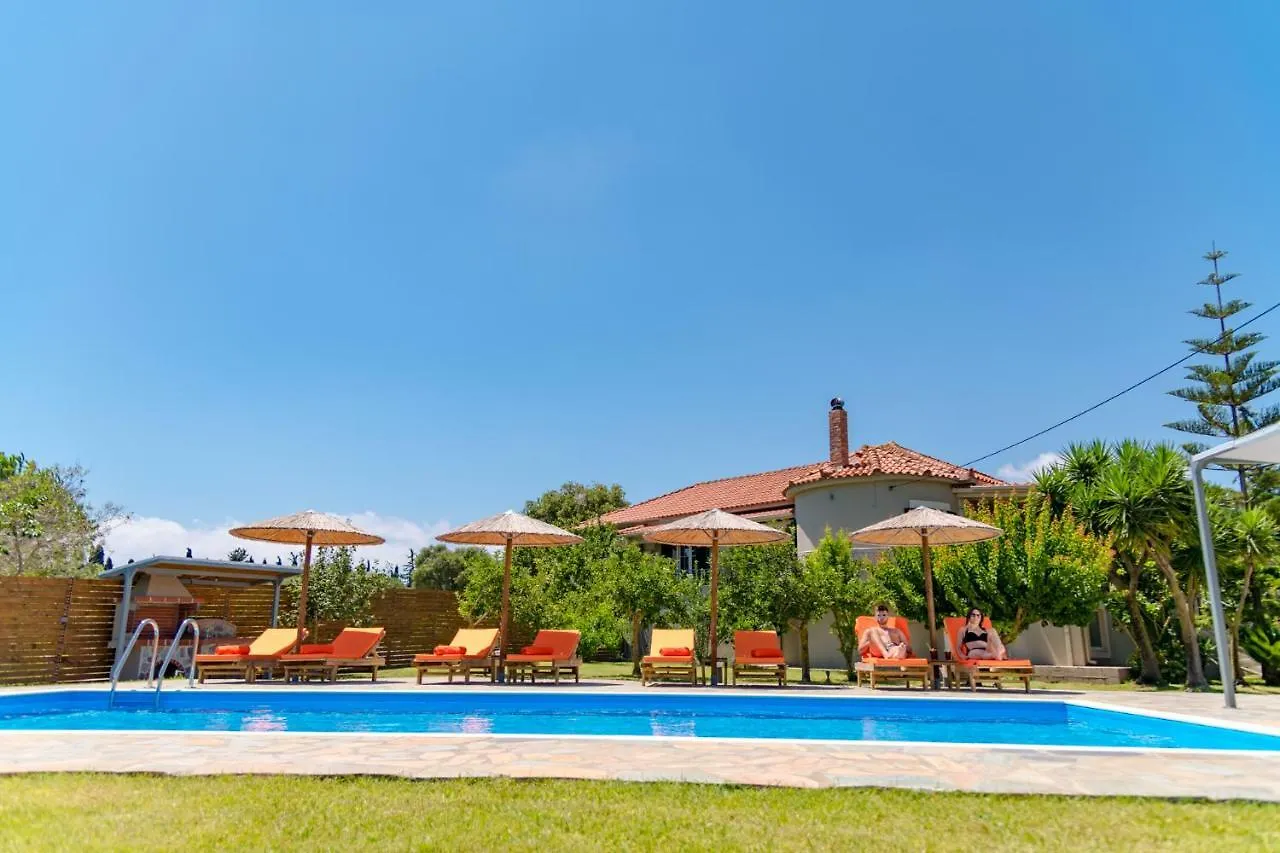Villa Antia Metaxata 0*,